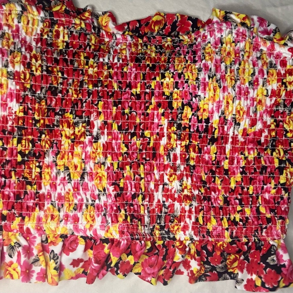 Floral Smocked Tube Top - Picture 2 of 6